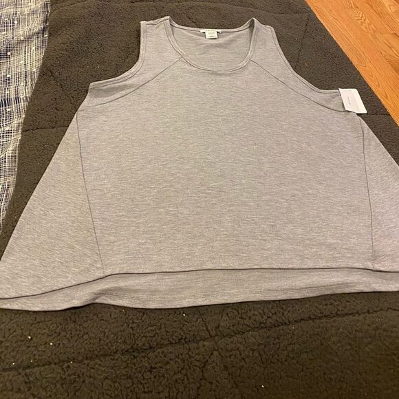 Natori Heather Gray Top - Picture 4 of 5